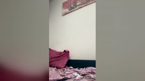 Snapshot of baby_blondee chatting on 04-18-26, 01:48 Baby Blonde online show from 04-18-26, 01:48