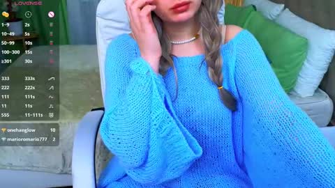 Snapshot of baby_debbie chatting on 02-19-25, 11:25 Debora online show from 02-19-25, 11:25