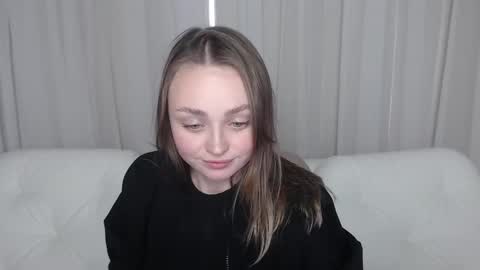 Baby emmaa online show from 01-23-25, 01:35