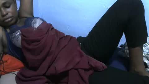 baby_fayyan online show from 12-18-25, 05:24