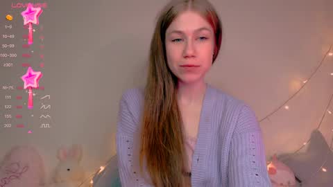 Snapshot of baby_girl_0001 chatting on 12-03-24, 12:13 Kira online show from 12-03-24, 12:13