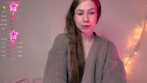 Snapshot of baby_girl_0001 chatting on 01-13-25, 10:35 Kira online show from 01-13-25, 10:35