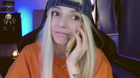 Snapshot of baby_gopn1k chatting on 02-06-25, 03:09 baby gopn1k online show from 02-06-25, 03:09