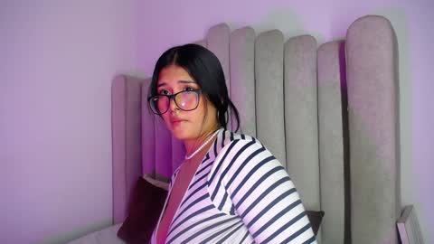 BABY HONEY online show from 01-15-25, 04:57