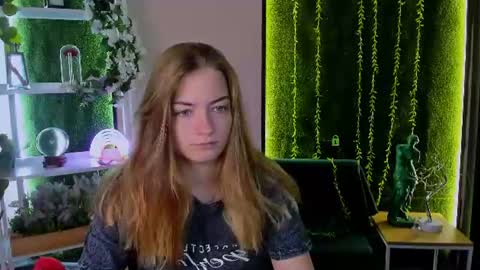 Snapshot of baby_hotte chatting on 07-09-26, 06:28 baby online show from 07-09-26, 06:28
