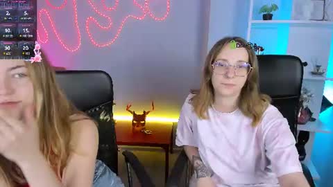 Snapshot of baby_hotte chatting on 07-21-26, 05:43 baby online show from 07-21-26, 05:43