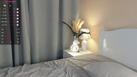 Snapshot of baby_is_ready chatting on 12-12-24, 12:22 Emily online show from 12-12-24, 12:22