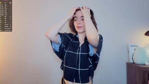 Emily online show from 04-07-26, 07:42