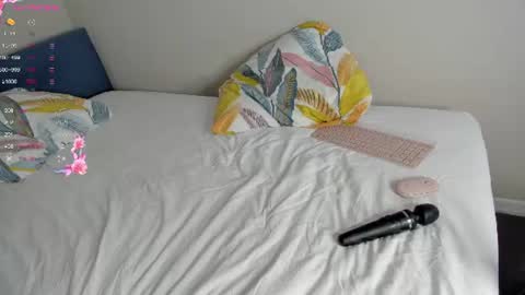 Snapshot of baby_jul1 chatting on 07-15-26, 10:42 JULY online show from 07-15-26, 10:42