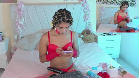 Snapshot of baby_kaliope chatting on 01-14-25, 09:35 Kaliope online show from 01-14-25, 09:35