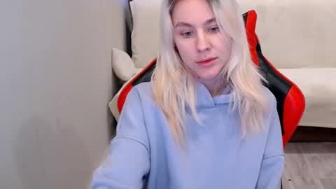 baby_kitte online show from 12-09-24, 06:34