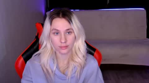 baby_kitte online show from 12-12-24, 03:43