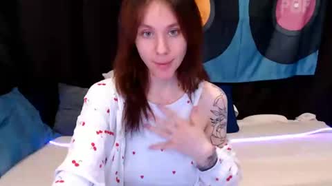 baby_kitte online show from 12-22-24, 06:06