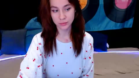 baby_kitte online show from 12-24-24, 04:11