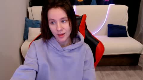 baby_kitte online show from 12-25-24, 04:54