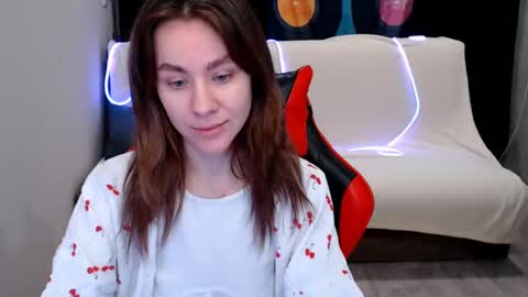 baby_kitte online show from 01-03-25, 02:10