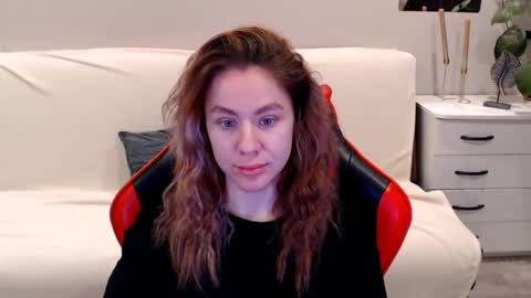 baby_kitte online show from 01-10-25, 03:39