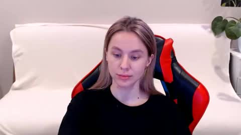 baby_kitte online show from 02-13-25, 06:09