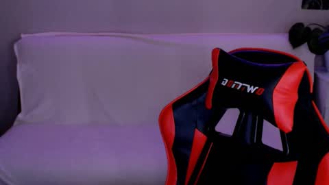 baby_kitte online show from 02-13-25, 09:20