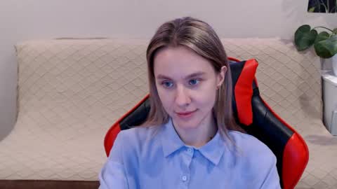 baby_kitte online show from 02-14-25, 08:31