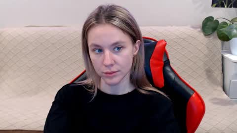 baby_kitte online show from 02-15-25, 07:06