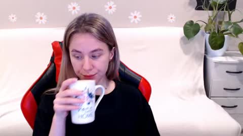 baby_kitte online show from 02-28-25, 04:53