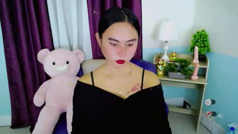 Snapshot of baby_kitty69 chatting on 03-05-26, 03:13 Mary jane online show from 03-05-26, 03:13
