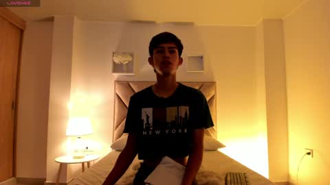 Snapshot of baby_noaht chatting on 06-01-26, 01:46 baby_noaht online show from 06-01-26, 01:46