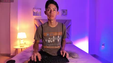 Snapshot of baby_noaht chatting on 06-16-26, 12:30 baby_noaht online show from 06-16-26, 12:30