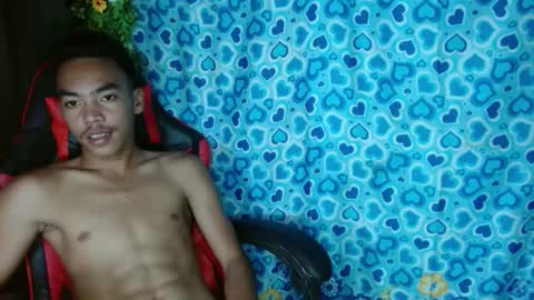 Snapshot of baby_razell chatting on 02-27-25, 10:15 baby_razell online show from 02-27-25, 10:15