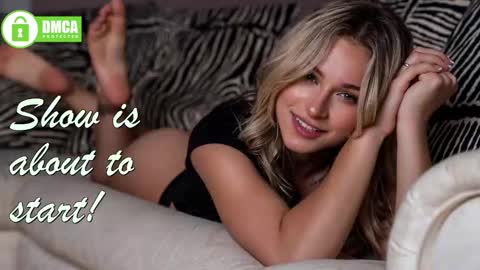 Snapshot of baby_tav chatting on 10-11-25, 07:01 Baby Tavia online show from 10-11-25, 07:01