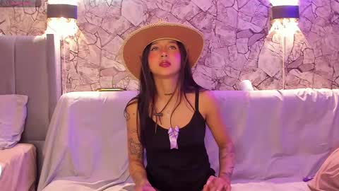 Snapshot of babycam7 chatting on 02-21-25, 06:59 Babycam online show from 02-21-25, 06:59