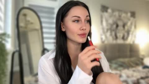 Snapshot of babycoffee chatting on 10-25-25, 10:01 Baby Coffee online show from 10-25-25, 10:01