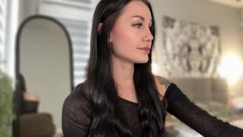 Snapshot of babycoffee chatting on 11-12-25, 09:10 Baby Coffee online show from 11-12-25, 09:10