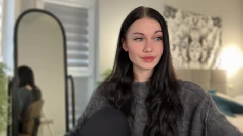 Snapshot of babycoffee chatting on 11-14-25, 09:41 Baby Coffee online show from 11-14-25, 09:41