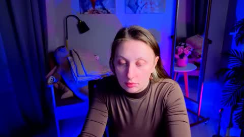Snapshot of babydarkness chatting on 10-15-25, 08:42 Eva online show from 10-15-25, 08:42