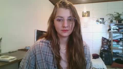 Snapshot of babydemon6 chatting on 04-29-26, 02:21 babydemon6 online show from 04-29-26, 02:21