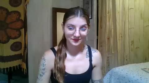 Snapshot of babydemon6 chatting on 05-19-26, 05:19 babydemon6 online show from 05-19-26, 05:19