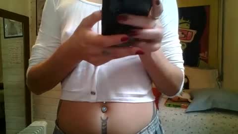 Snapshot of babydemon6 chatting on 05-30-26, 03:20 babydemon6 online show from 05-30-26, 03:20
