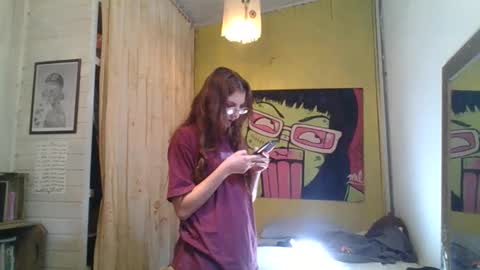 Snapshot of babydemon6 chatting on 06-08-26, 01:22 babydemon6 online show from 06-08-26, 01:22