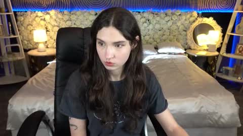 Sasha online show from 01-18-26, 07:39