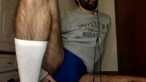 Snapshot of babyhardy chatting on 12-05-24, 10:23 Tom A.    online show from 12-05-24, 10:23