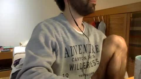 Snapshot of babyhardy chatting on 01-17-25, 12:10 Tom A.    online show from 01-17-25, 12:10