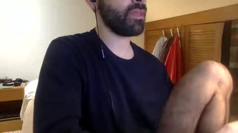Snapshot of babyhardy chatting on 01-24-25, 11:23 Tom A.    online show from 01-24-25, 11:23