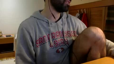 Snapshot of babyhardy chatting on 02-08-25, 11:24 Tom A.    online show from 02-08-25, 11:24