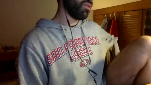 Snapshot of babyhardy chatting on 02-11-25, 01:10 Tom A.    online show from 02-11-25, 01:10