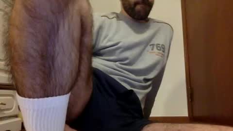 Snapshot of babyhardy chatting on 02-17-25, 11:09 Tom A.    online show from 02-17-25, 11:09