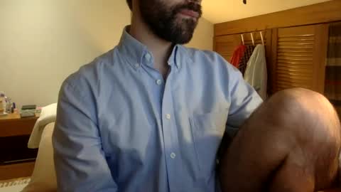 Snapshot of babyhardy chatting on 03-07-25, 08:55 Tom A.    online show from 03-07-25, 08:55