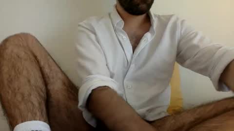 Snapshot of babyhardy chatting on 09-27-25, 03:39 Tom A.    online show from 09-27-25, 03:39