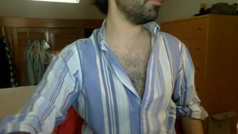 Snapshot of babyhardy chatting on 06-15-26, 10:39 Tom A. online show from 06-15-26, 10:39